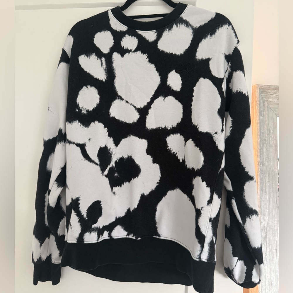 Nike Black and White Splatter Sweater